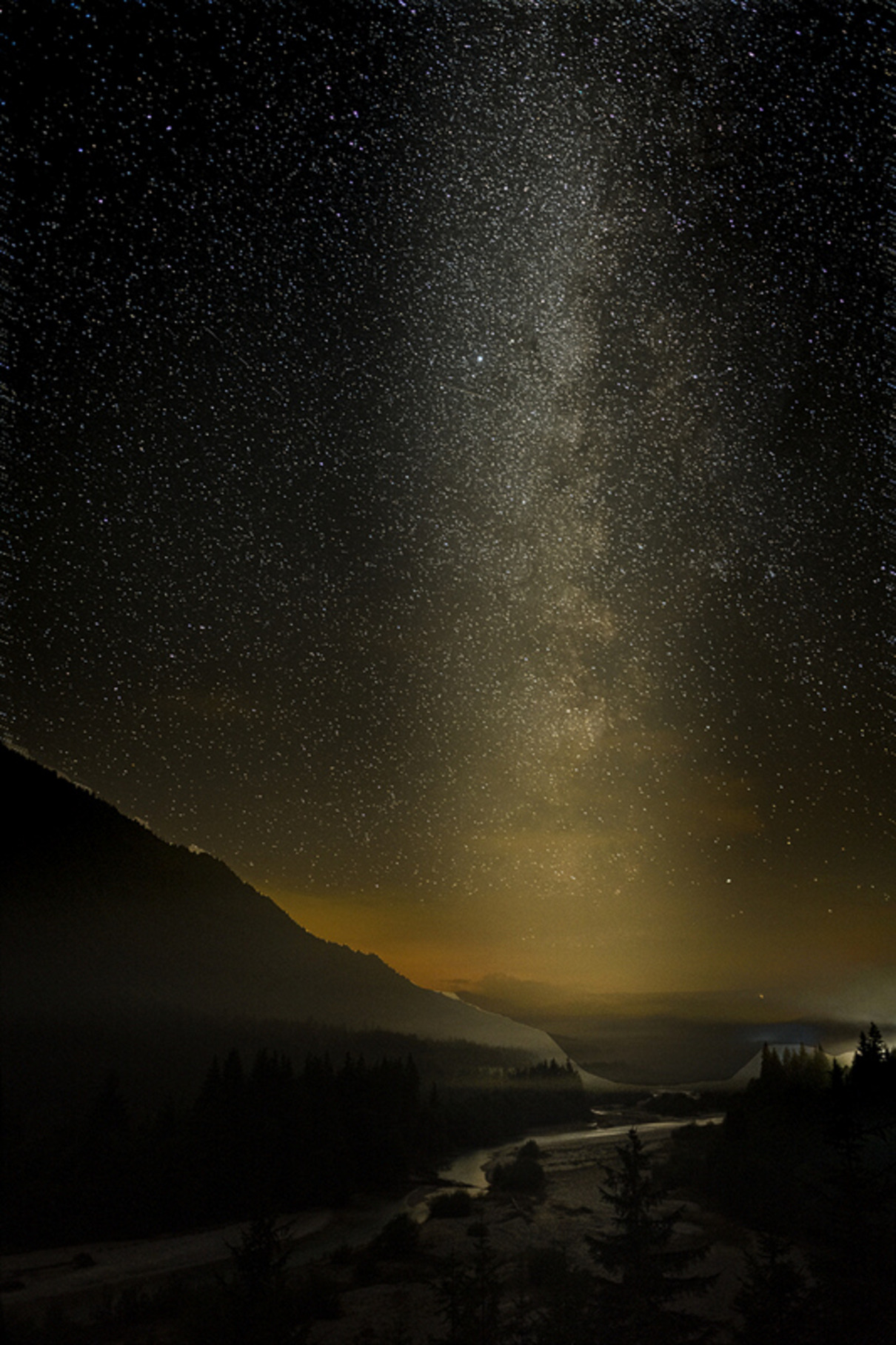 Markus Weyers Milchstrasse ueber der Isar Platz 12